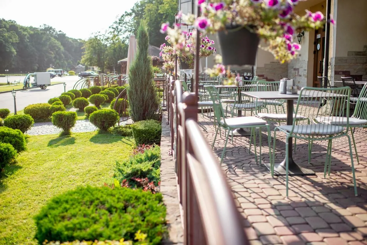 Buhta Vikingiv Hotel Vodniki Ukraine